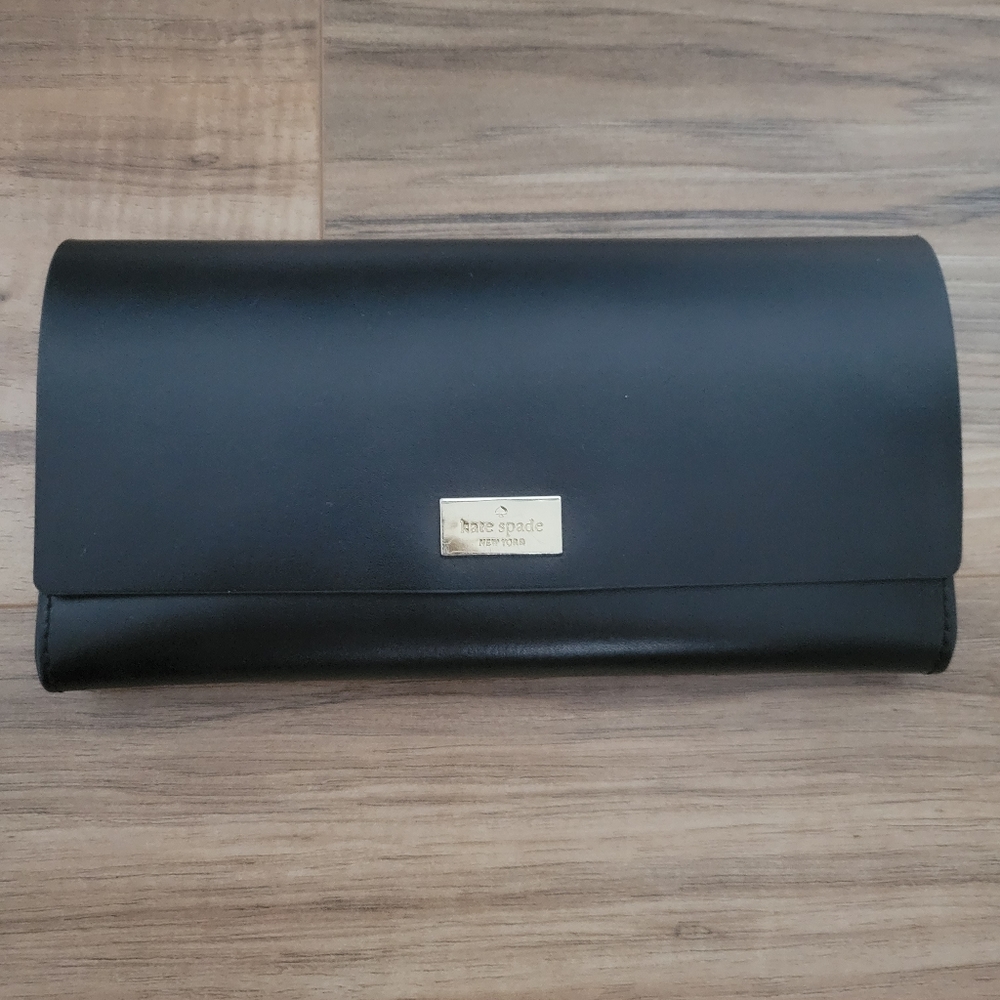 Kate Spade Black & Hot Pink Wallet